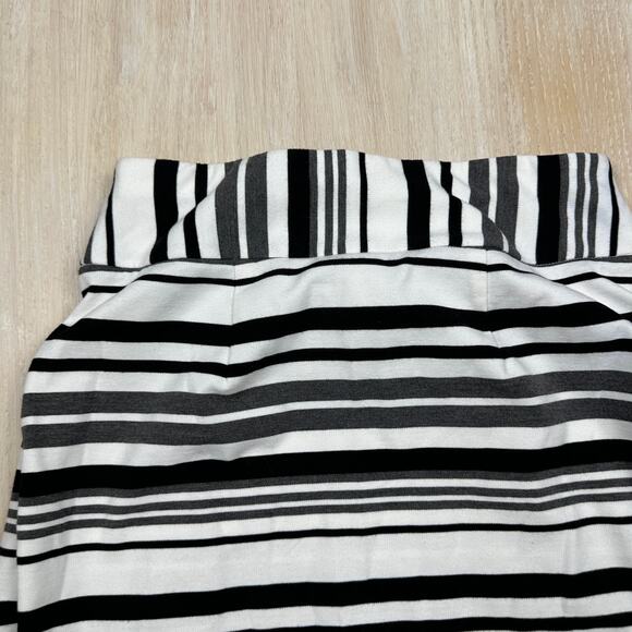 Cabi Grandstand Striped Stretch Knit Pockets Tie Front Skirt Style #5185 Small - Picture 14 of 14